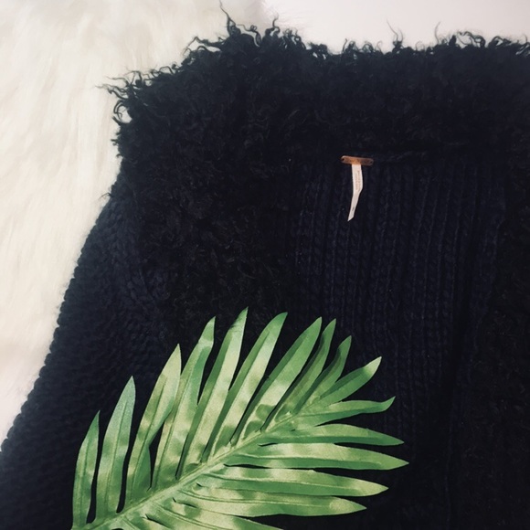 Free People Sweaters - Free People Chunky Cardigan